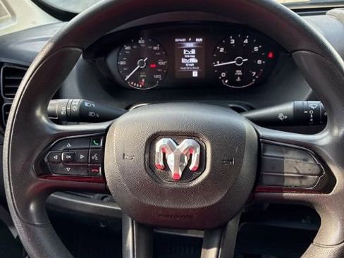 Used 2023 RAM ProMaster 2500 image 41