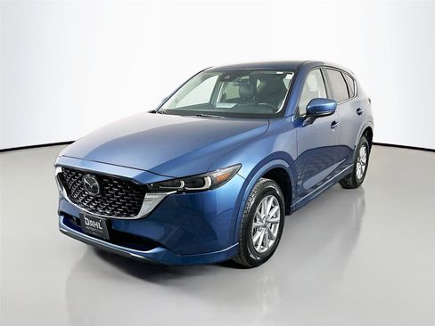 Used 2024 MAZDA CX-5 AWD 2.5 S w/ Select Package image 3