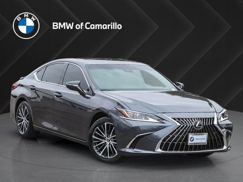 Used 2025 Lexus ES 300h w/ Premium Package image 1