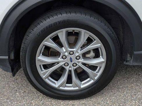 Certified 2023 Ford Explorer XLT w/ Equipment Group 202A AWD/4WD image 12