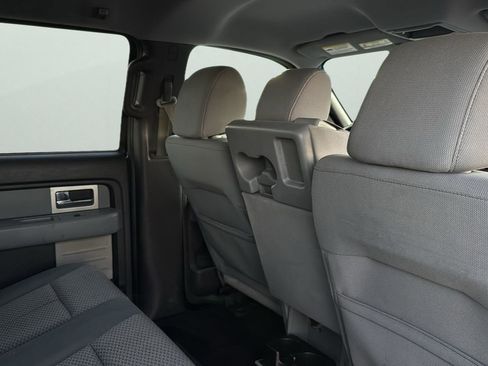 Used 2011 Ford F150 XLT w/ XLT Chrome Pkg image 21