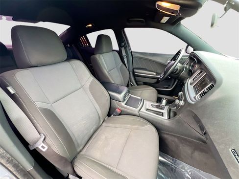 Used 2022 Dodge Charger SXT w/ Cold Weather Package image 26