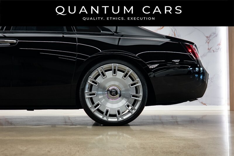 Used 2021 Rolls-Royce Ghost AWD/4WD image 5