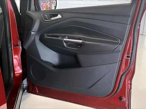 Used 2014 Ford Escape Titanium image 26