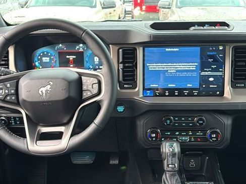New 2026 Ford Bronco Outer Banks AWD/4WD image 7
