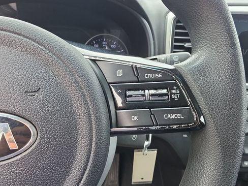 Used 2022 Kia Sportage LX FWD image 19