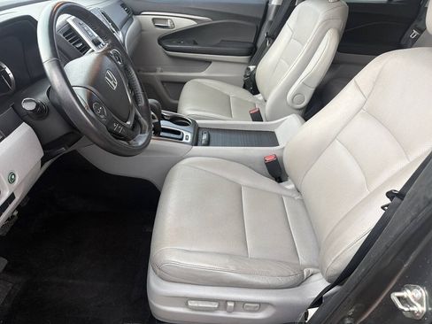 Used 2017 Honda Ridgeline RTL image 33