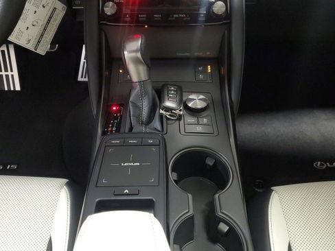 Used 2025 Lexus IS 350 F Sport image 20