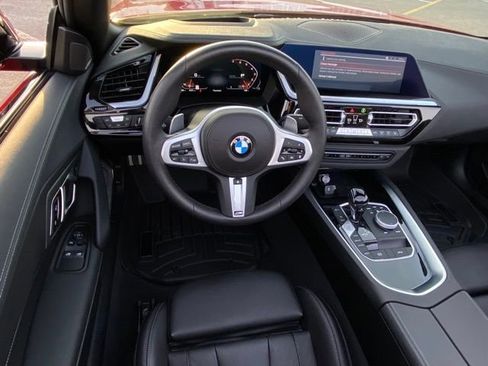 Used 2024 BMW Z4 M40i w/ Premium Package image 22
