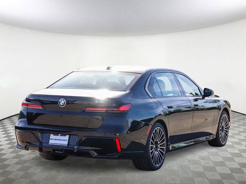 New 2026 BMW 740i xDrive 740i xDrive w/ Premium Package image 4