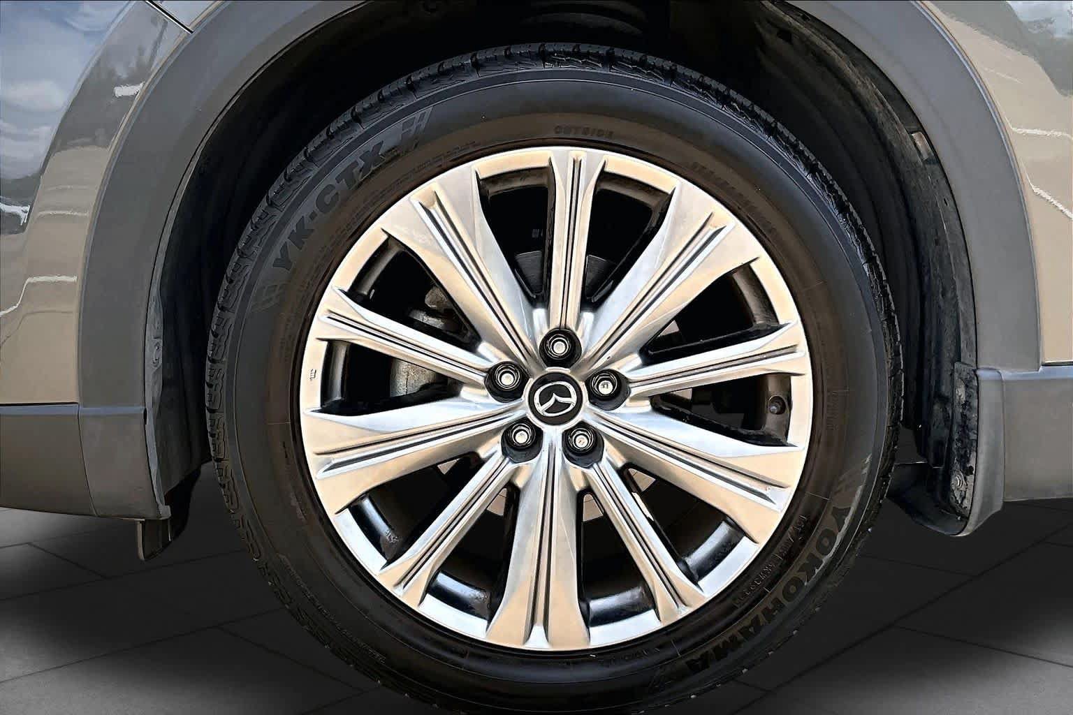 Used 2021 MAZDA CX-9 Signature AWD/4WD image 11