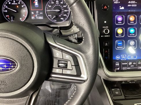 Used 2020 Subaru Outback Premium image 18