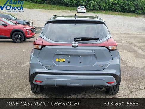 Used 2023 Nissan Kicks SR w/ SR Premium Package FWD image 4