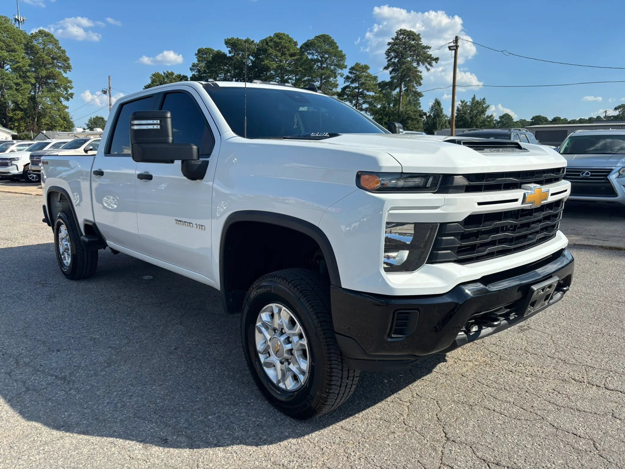 Used 2024 Chevrolet Silverado 2500 Custom w/ Custom Value Package AWD/4WD image 7
