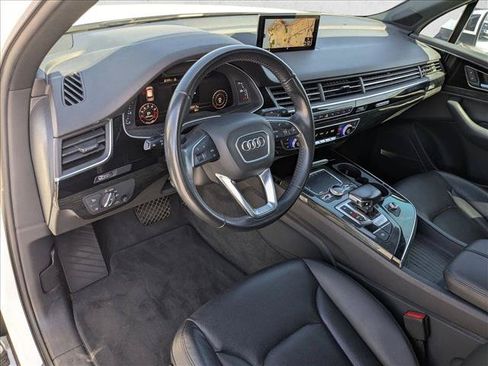 Used 2019 Audi Q7 3.0T Premium Plus w/ Premium Plus Package AWD/4WD image 9