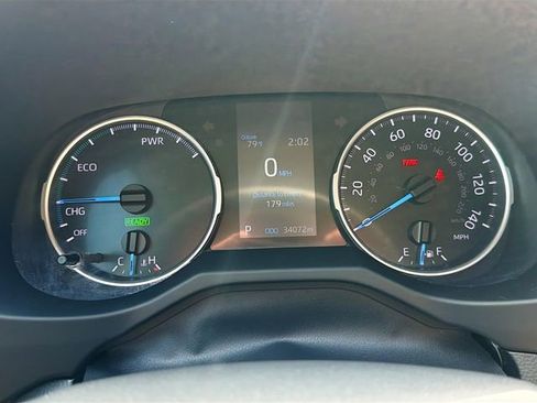 Used 2021 Toyota RAV4 XLE image 38