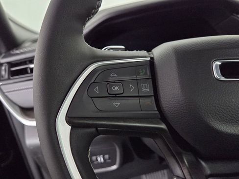 New 2026 Jeep Grand Cherokee Limited image 16