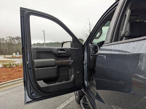 Used 2020 Chevrolet Silverado 1500 LT Trail Boss image 56