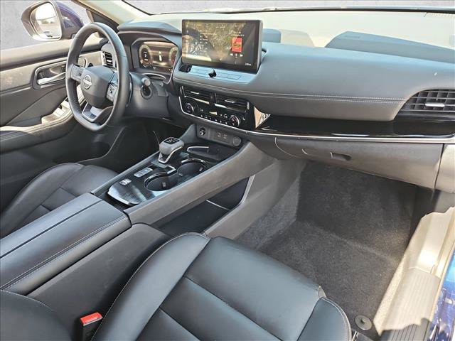 Used 2026 Nissan Rogue SL FWD image 28