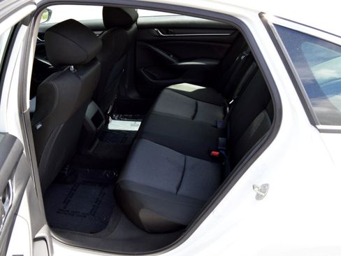 Used 2021 Honda Accord LX image 11