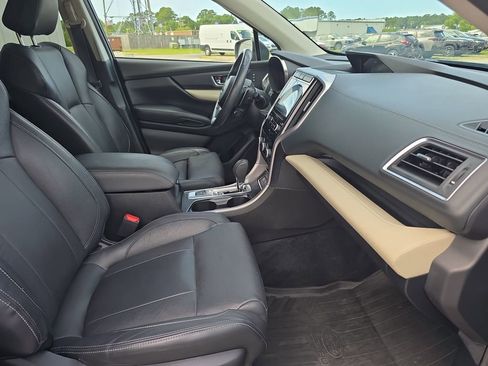 Used 2020 Subaru Ascent Limited w/ Technology Package AWD/4WD image 10