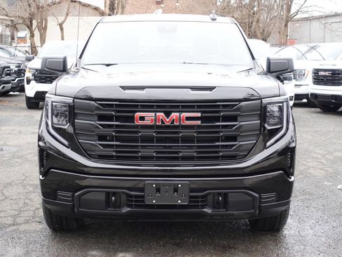 Used 2024 GMC Sierra 1500 Pro w/ Graphite Edition image 5