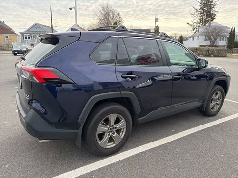 Used 2024 Toyota RAV4 XLE w/ Convenience Package image 2