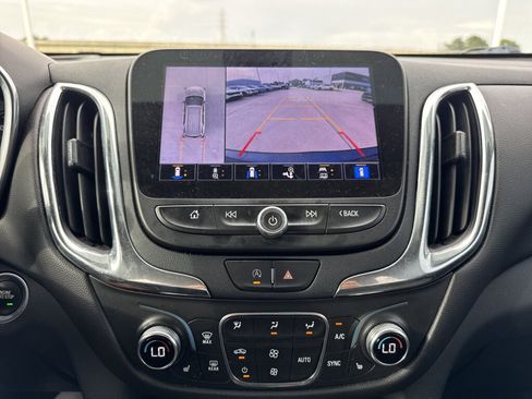 Used 2023 Chevrolet Equinox LT FWD image 37