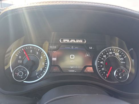 Used 2025 RAM 1500 Laramie image 9