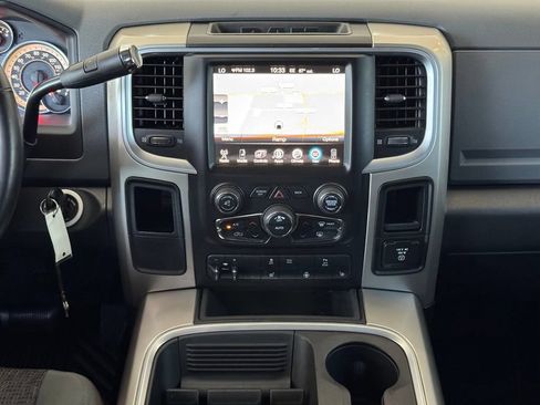 Used 2016 RAM 2500 Big Horn RWD image 26