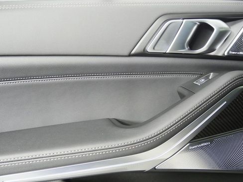 Used 2026 BMW X5 M60i image 15