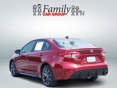 Used 2026 Toyota Corolla SE FWD image 3