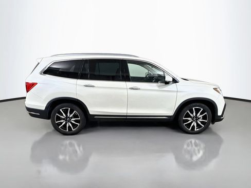Used 2019 Honda Pilot Touring image 8