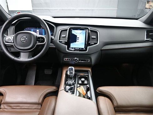 Certified 2023 Volvo XC90 T8 Ultimate w/ Protection Package Premier image 9