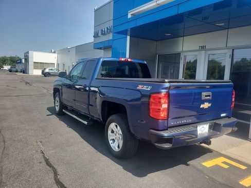 Used 2017 Chevrolet Silverado 1500 LT w/ All Star Edition AWD/4WD image 4