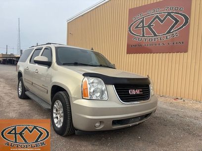 Used 2011 GMC Yukon XL SLE w/ Convenience Package