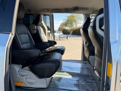 Used 2011 Toyota Sienna LE image 26