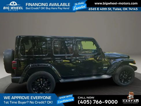 Used 2022 Jeep Wrangler Unlimited Sahara w/ Cold Weather Group AWD/4WD image 5