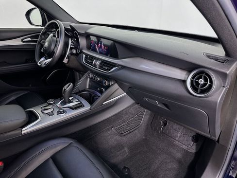 Used 2020 Alfa Romeo Stelvio Sport w/ Quick Order Package 22J Sport image 29