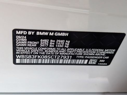 Used 2025 BMW M5 w/ Carbon Package image 19