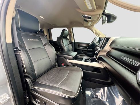 Used 2022 RAM 2500 Laramie image 27