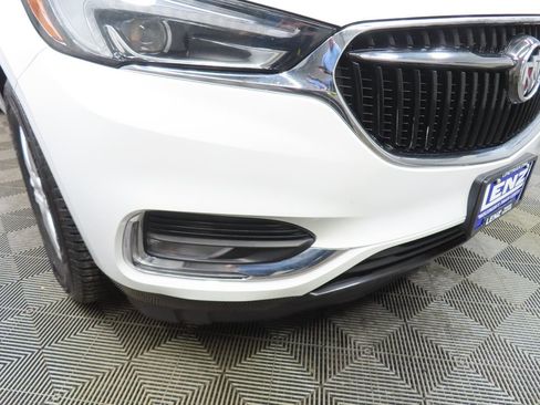 Used 2019 Buick Enclave Essence image 45