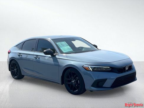 Used 2024 Honda Civic Sport image 8