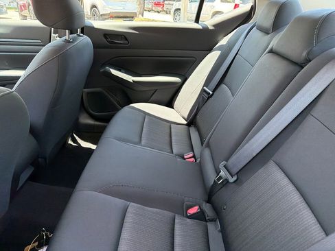 Used 2025 Nissan Altima 2.5 S FWD image 29