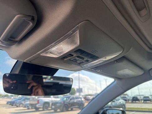 Certified 2025 Toyota RAV4 XLE w/ Convenience Package image 18