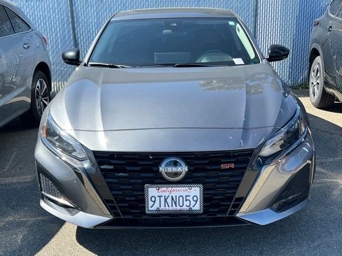 Used 2024 Nissan Altima 2.5 SR w/ SR Premium Package image 6