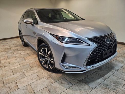Used 2022 Lexus RX 350L Premium w/ Premium Package AWD/4WD image 3