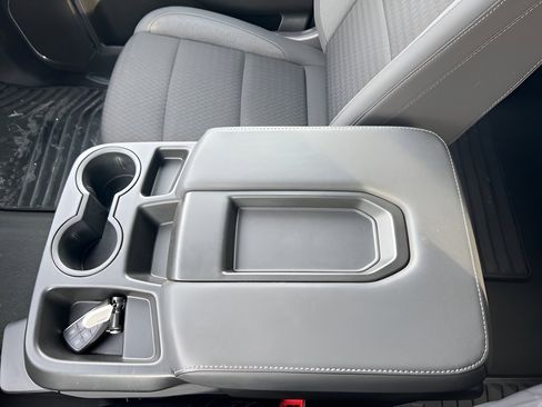 Used 2024 Chevrolet Silverado 1500 LT image 14