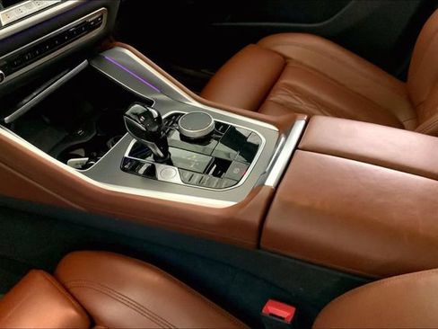 Used 2021 BMW X6 sDrive40i w/ M Sport Package RWD image 17