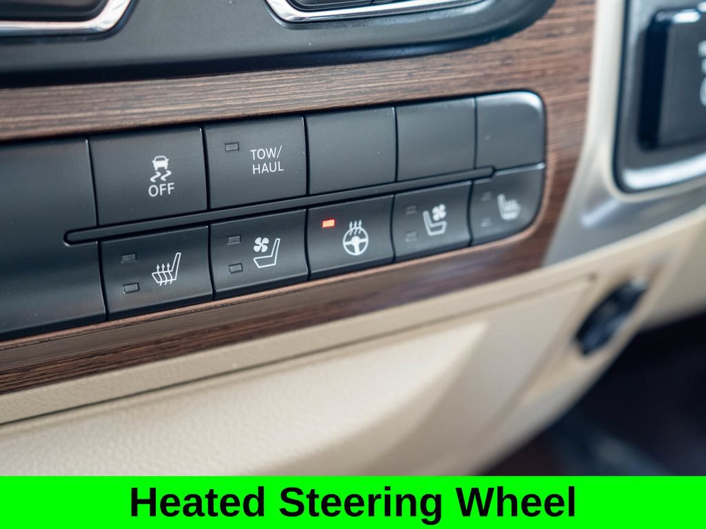 Used 2015 RAM 1500 Laramie w/ Convenience Group AWD/4WD image 28